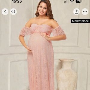 Maternity gown